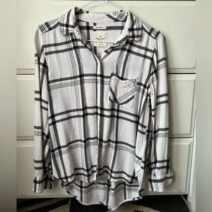 American Eagle White Flannel Button Down Boyfriend Fit Shirt Soft & Sexy